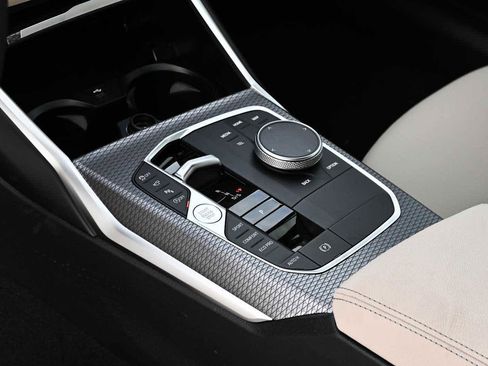 Used 2026 BMW 330i Sedan w/ Premium Package RWD image 19