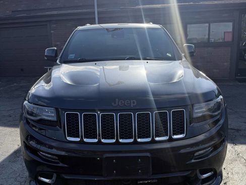 Used 2015 Jeep Grand Cherokee SRT w/ Luxury Group II AWD/4WD image 5