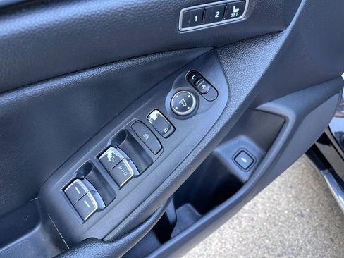 Used 2019 Honda Accord EX-L image 18
