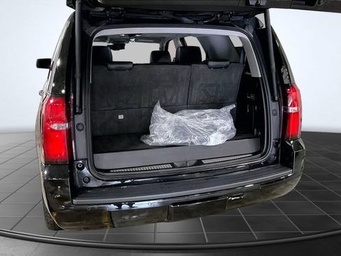 Used 2019 Chevrolet Tahoe Premier AWD/4WD image 32