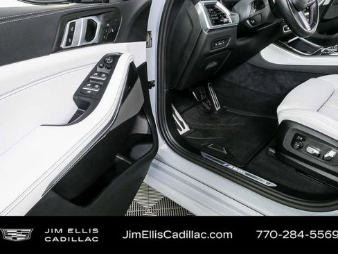 Used 2025 BMW X5 M60i AWD/4WD image 8