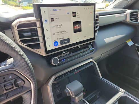 New 2026 Toyota Tundra Limited AWD/4WD image 22