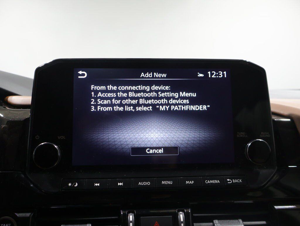 Used 2022 Nissan Pathfinder Platinum w/ Cargo Package AWD/4WD image 27
