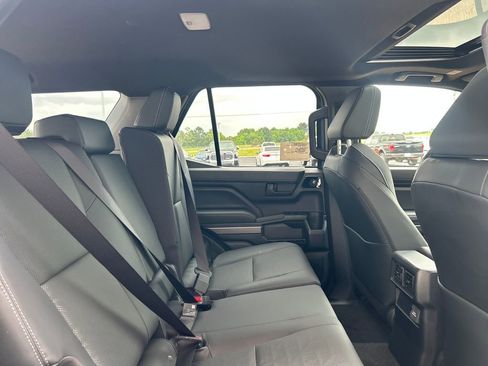 New 2026 Toyota 4Runner TRD Off-Road Premium AWD/4WD image 34