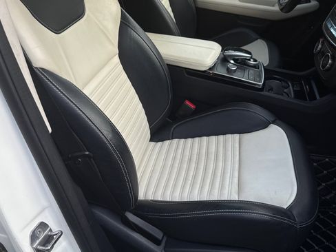 Used 2019 Mercedes-Benz GLE 43 AMG 4MATIC image 47