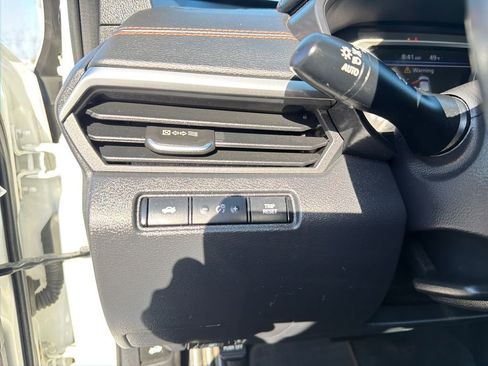 Used 2020 Nissan Altima 2.5 SR image 31