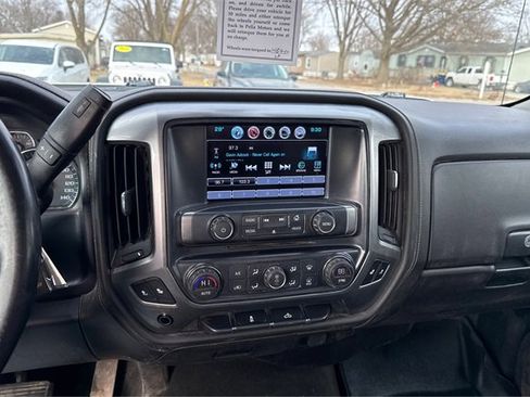 Used 2018 Chevrolet Silverado 2500 LTZ image 13