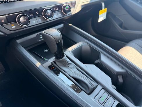 Used 2026 Honda Accord SE image 8
