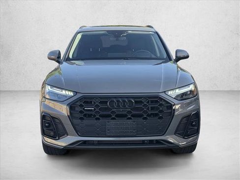 Certified 2023 Audi Q5 e Prestige w/ Prestige Package AWD/4WD image 2