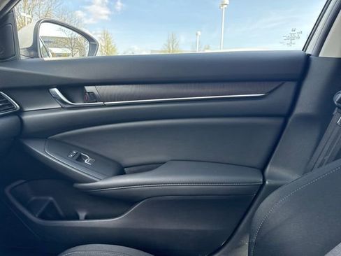Certified 2021 Honda Accord EX image 30