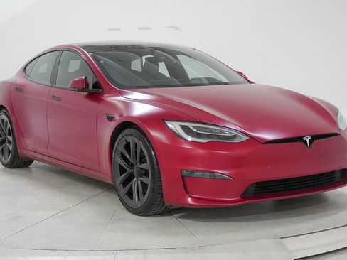 Used 2021 Tesla Model S Plaid image 15