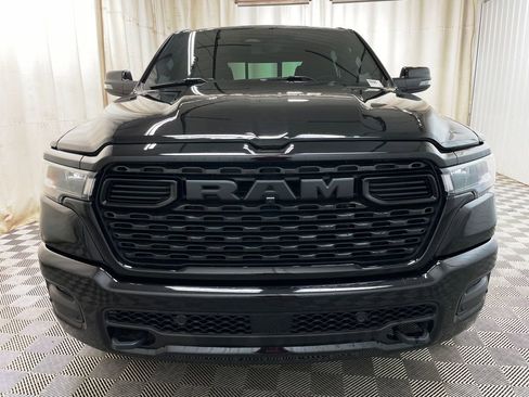 Used 2025 RAM 1500 Big Horn AWD/4WD image 15