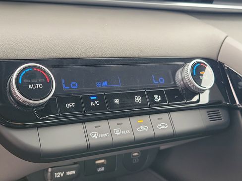 Certified 2025 Hyundai Elantra Hybrid FWD image 21
