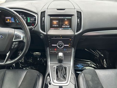 Used 2015 Ford Edge Sport w/ Equipment Group 401A AWD/4WD image 12