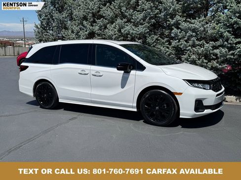 Used 2025 Honda Odyssey Sport-L image 11