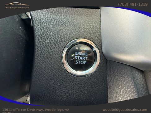 Used 2017 Toyota Highlander Limited image 22