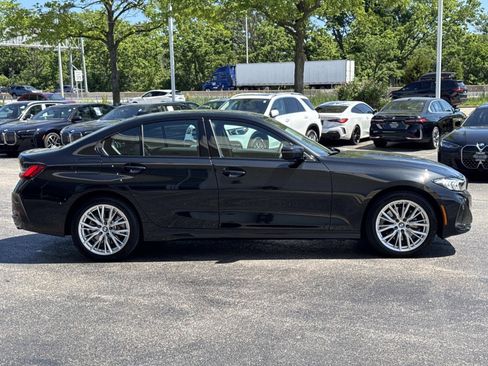 Certified 2023 BMW 330i xDrive Sedan w/ Premium Package AWD/4WD image 4