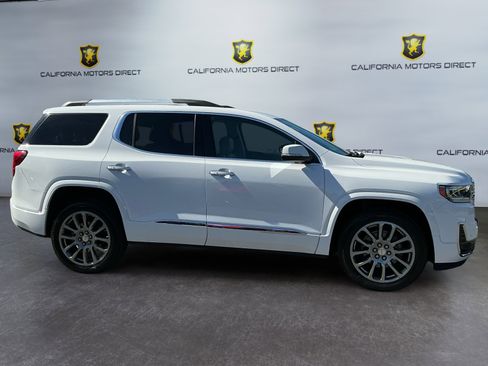 Used 2023 GMC Acadia Denali AWD/4WD image 4