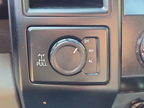 Used 2020 Ford F150 XL w/ Equipment Group 101A Mid AWD/4WD image 16
