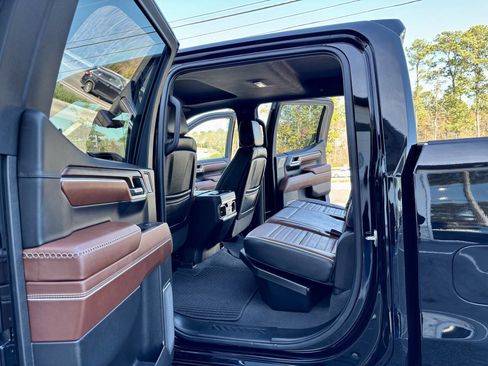 Used 2023 GMC Sierra 1500 Denali Ultimate image 52