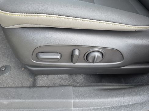 New 2026 Chevrolet Trax ACTIV w/ Driver Confidence Package FWD image 25