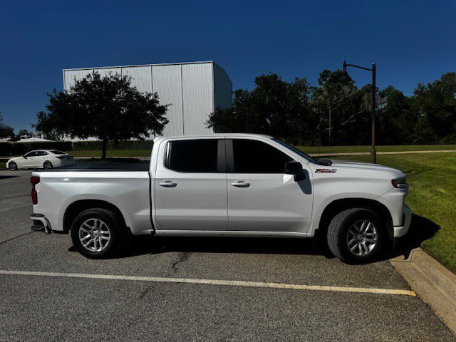 Used 2020 Chevrolet Silverado 1500 RST AWD/4WD image 2