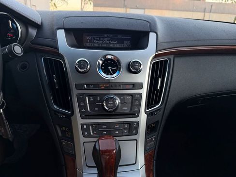 Used 2010 Cadillac CTS Luxury image 19