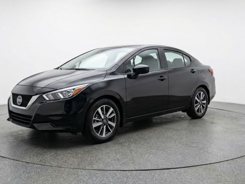 Used 2025 Nissan Versa SV FWD image 3