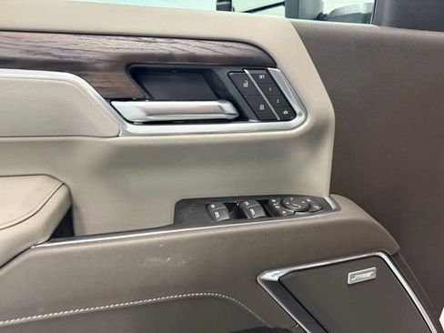 New 2026 GMC Sierra 2500 SLT image 14