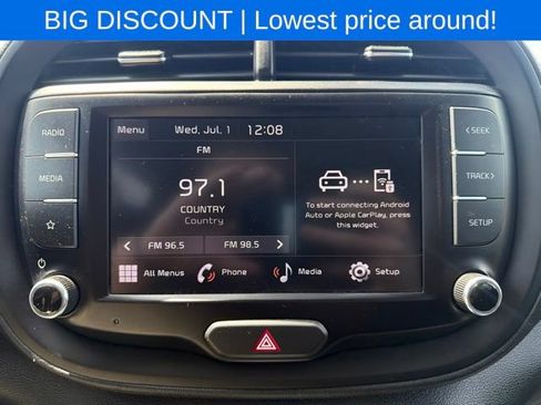 Used 2024 Kia Soul LX w/ Option Group 015 FWD image 21