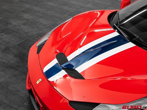 Used 2015 Ferrari 458 Speciale Coupe RWD image 9