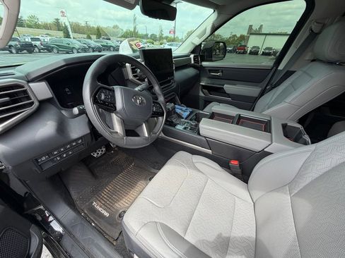 Used 2024 Toyota Tundra Limited w/ TRD Off-Road Package image 5