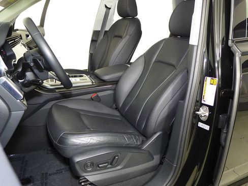 Used 2023 Audi Q7 3.0T Premium Plus w/ Premium Plus Package image 22