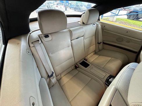 Used 2010 BMW 328i Convertible RWD image 26