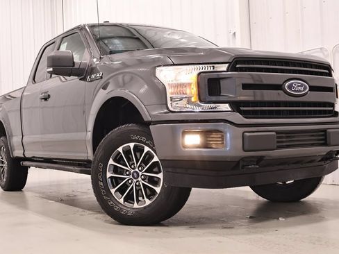 Used 2018 Ford F150 XLT w/ Equipment Group 301A Mid AWD/4WD image 37