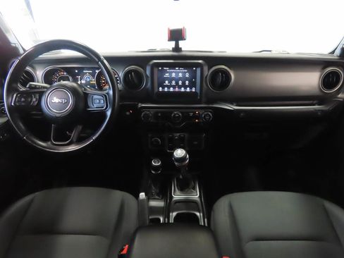 Used 2021 Jeep Gladiator Sport AWD/4WD image 15