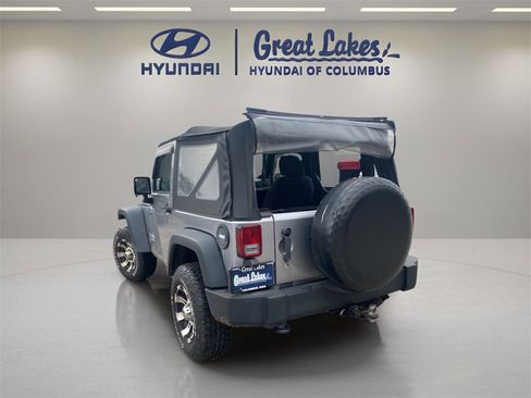 Used 2013 Jeep Wrangler Sport image 3
