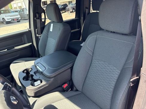 New 2026 RAM 3500 Tradesman AWD/4WD image 28