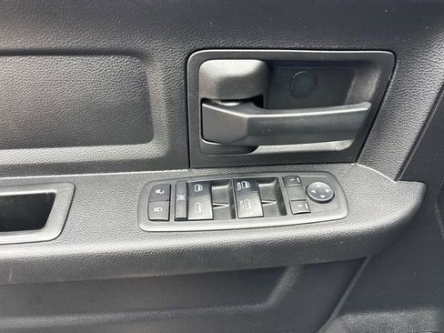Used 2018 RAM 2500 Tradesman w/ Chrome Appearance Group AWD/4WD image 14