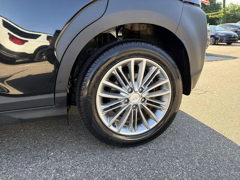 Used 2019 Hyundai Kona SEL AWD/4WD image 15