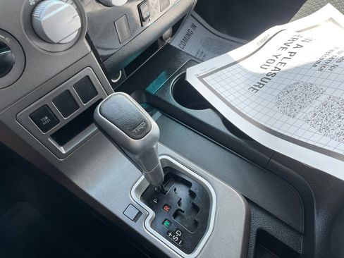 Used 2012 Toyota Tundra 4x4 Double Cab image 20