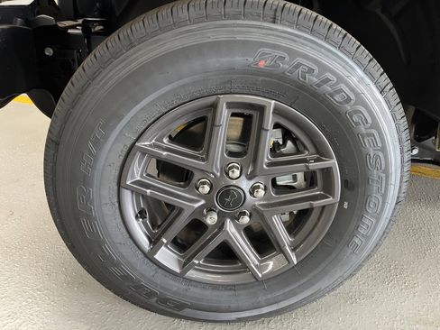 New 2026 Jeep Gladiator Sport image 7