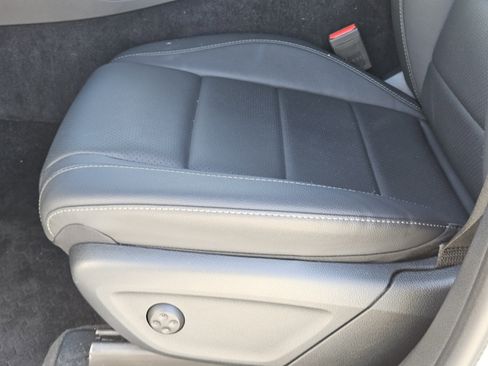 Certified 2025 Mercedes-Benz GLE 350 4MATIC image 25