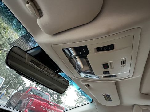 Used 2017 Lexus ES 350 image 30