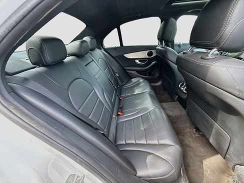 Used 2019 Mercedes-Benz C 300 Sedan w/ Premium Package image 32
