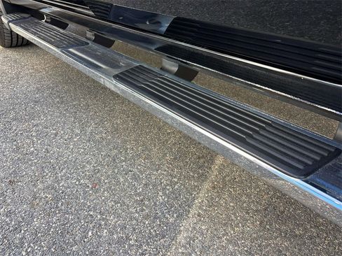 Used 2019 GMC Sierra 1500 SLT w/ SLT Premium Plus Package image 11