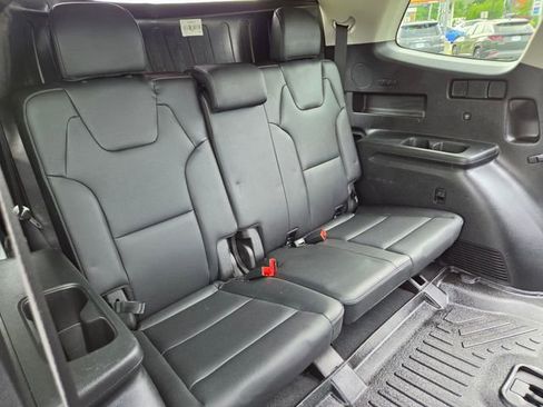 Used 2023 Kia Telluride S AWD/4WD image 21