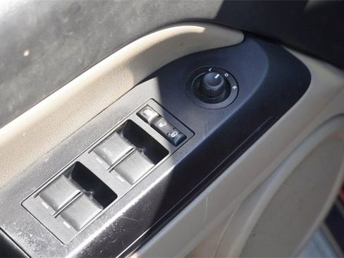 Used 2015 Jeep Compass Sport w/ Power Value Group image 21