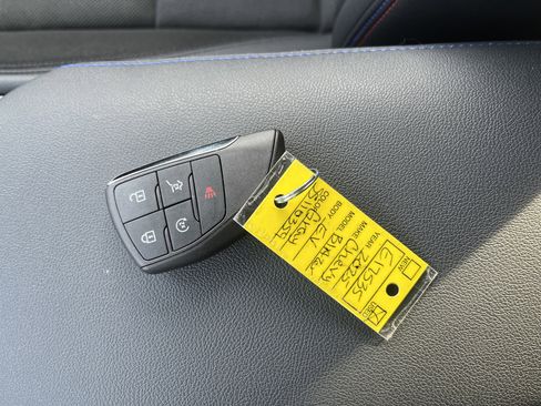 Used 2025 Chevrolet Blazer EV RS image 35