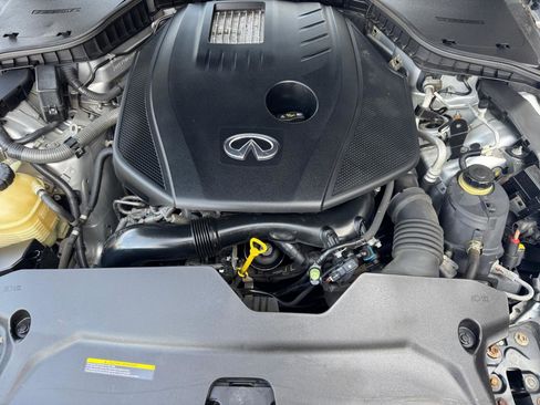 Used 2017 INFINITI Q50 2.0t w/ Moonroof Package image 33